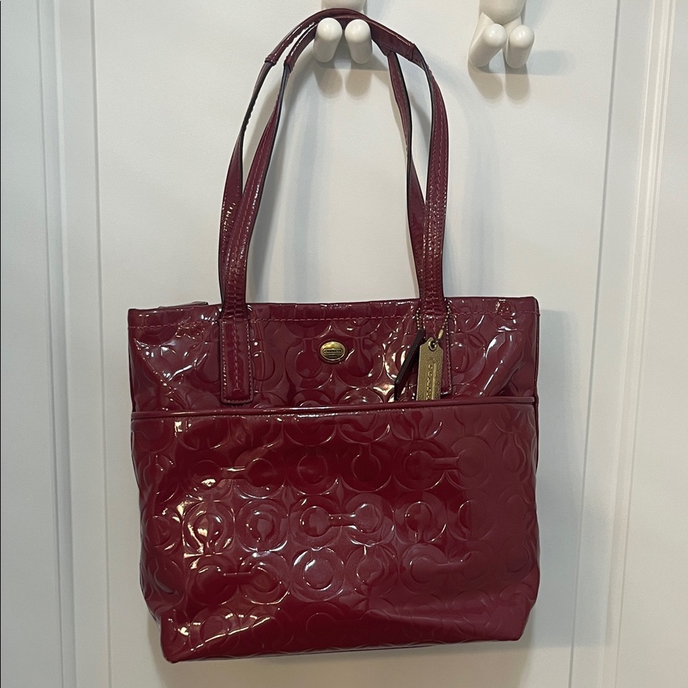 Coach Glossy Magenta Shoulder Bag